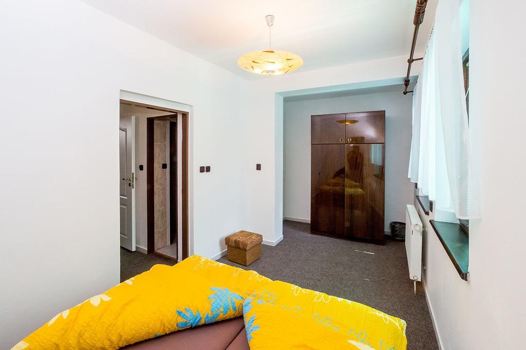 Hostel Havana Český Krumlov Quarto foto